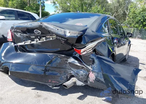 2013 Nissan Altima 3.5 Sv from USA, damaged, VIN 1N4BL3AP8DC239402